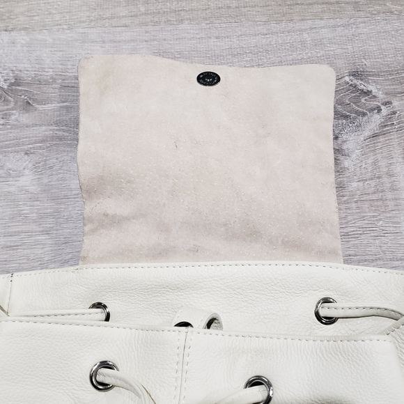 AmeriLeather Chief Bag/ Backpack - Picture 4 of 4